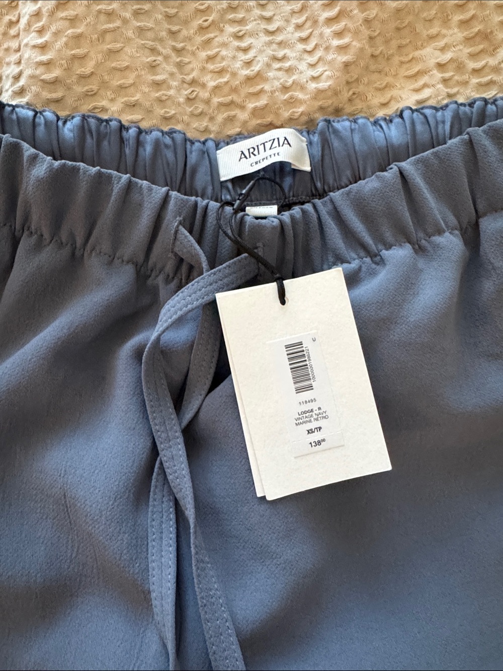 Aritzia lodge pants - crepette in vintage navy marine retro